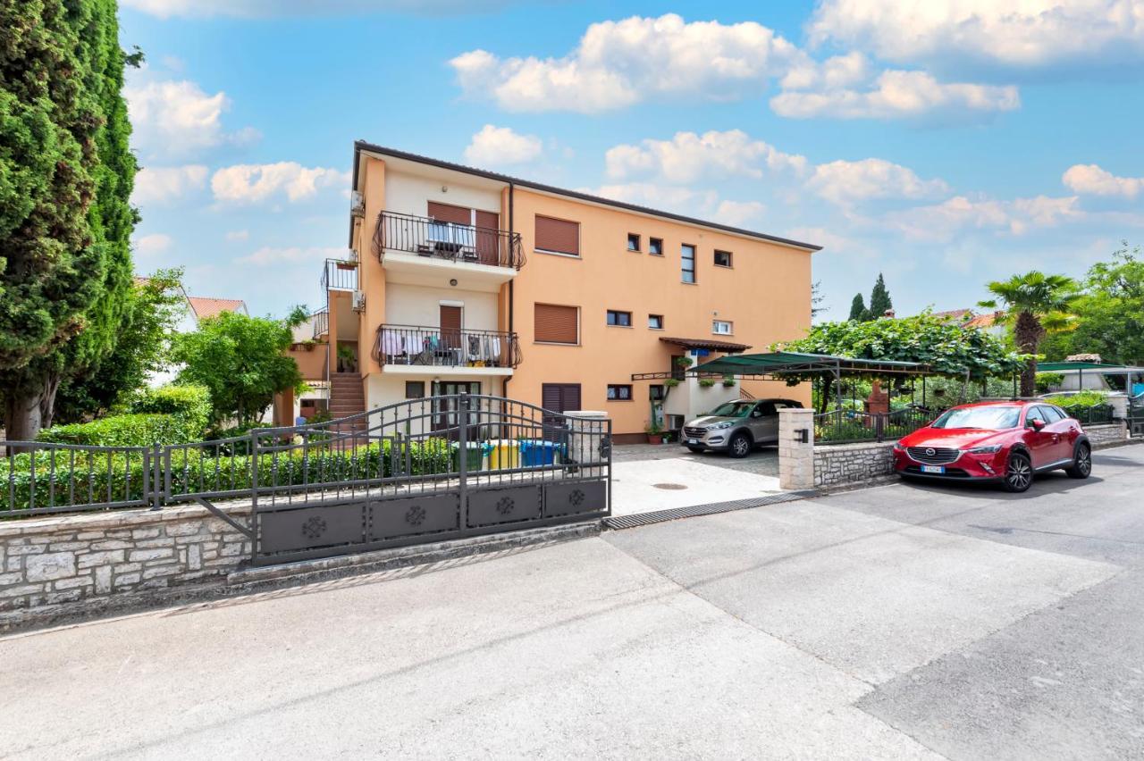 רוביני Banko Apartments מראה חיצוני תמונה