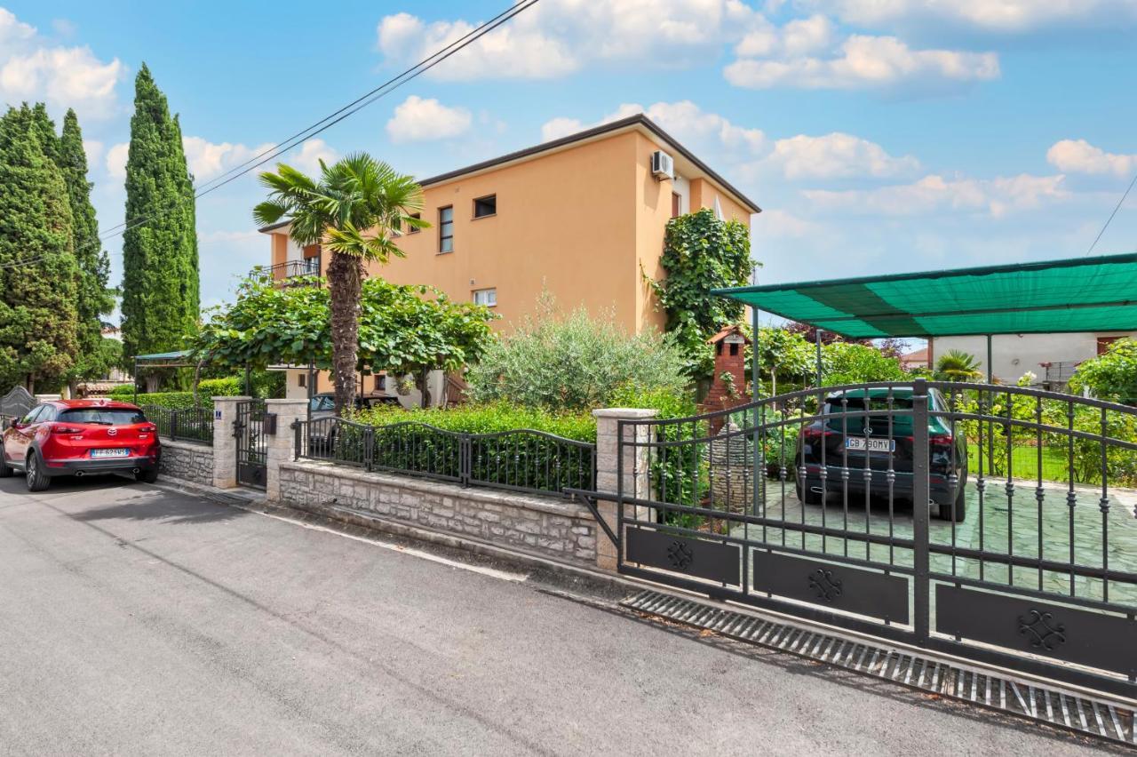 רוביני Banko Apartments מראה חיצוני תמונה