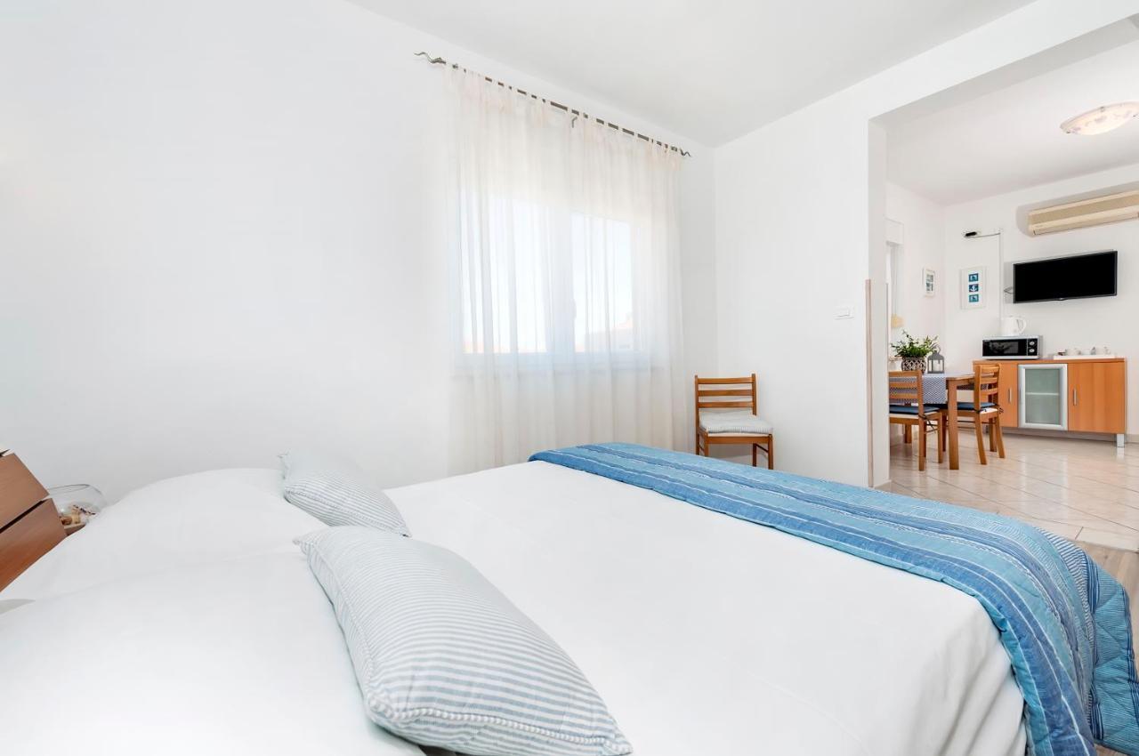 רוביני Banko Apartments מראה חיצוני תמונה