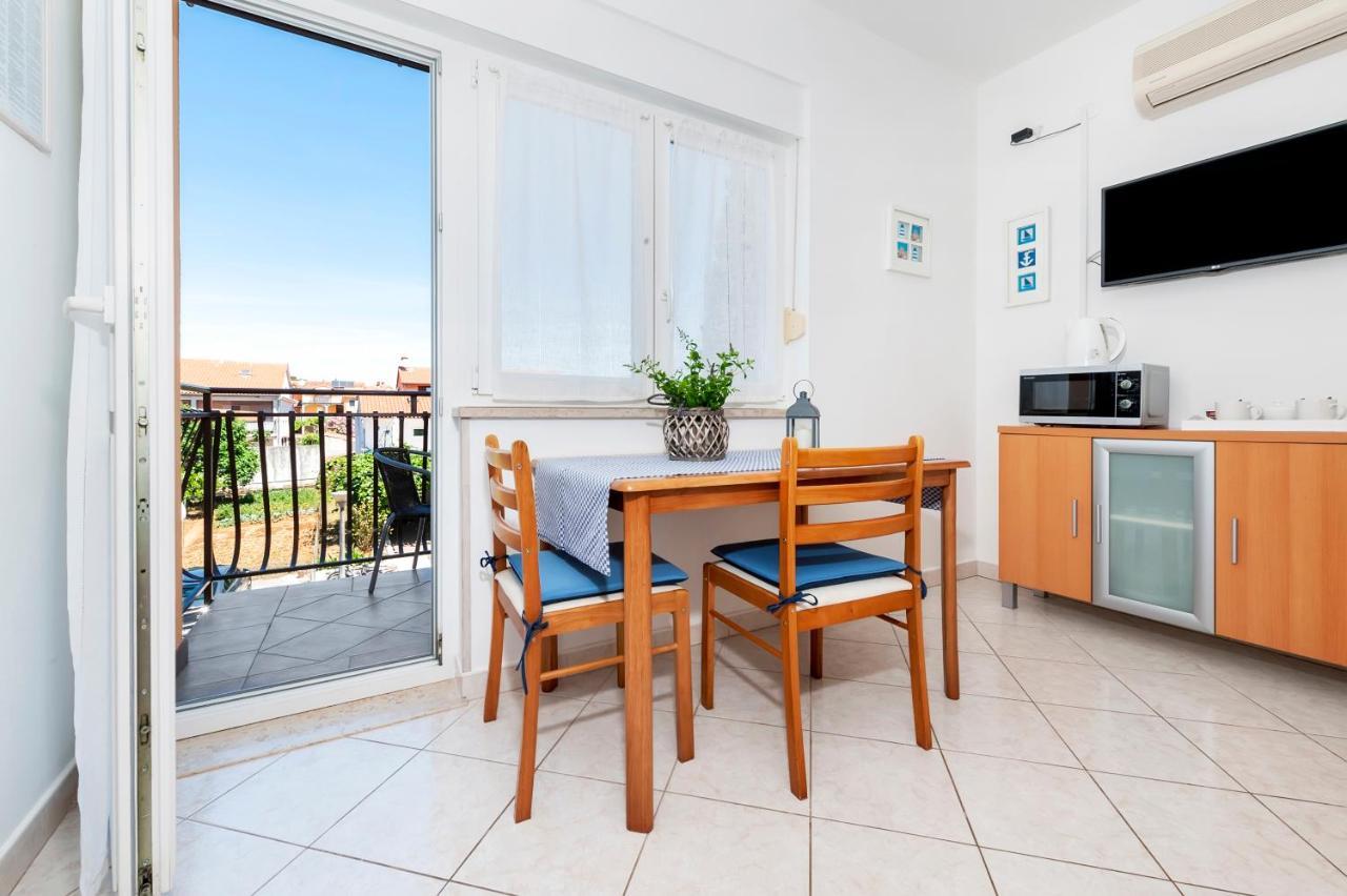 רוביני Banko Apartments מראה חיצוני תמונה