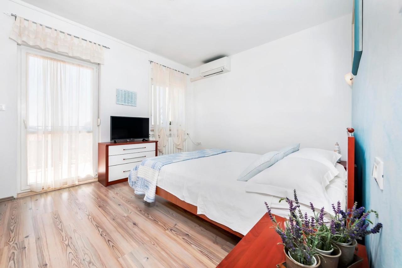רוביני Banko Apartments מראה חיצוני תמונה