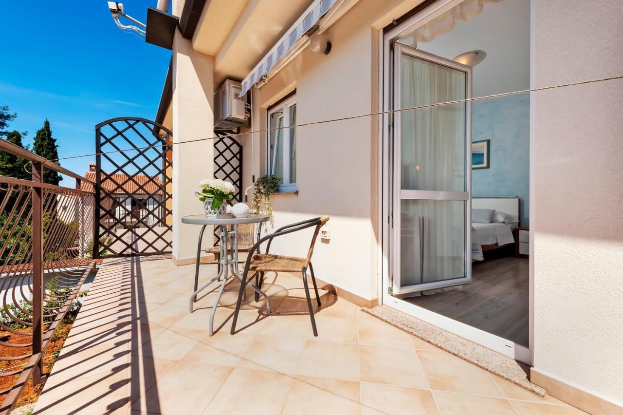רוביני Banko Apartments מראה חיצוני תמונה